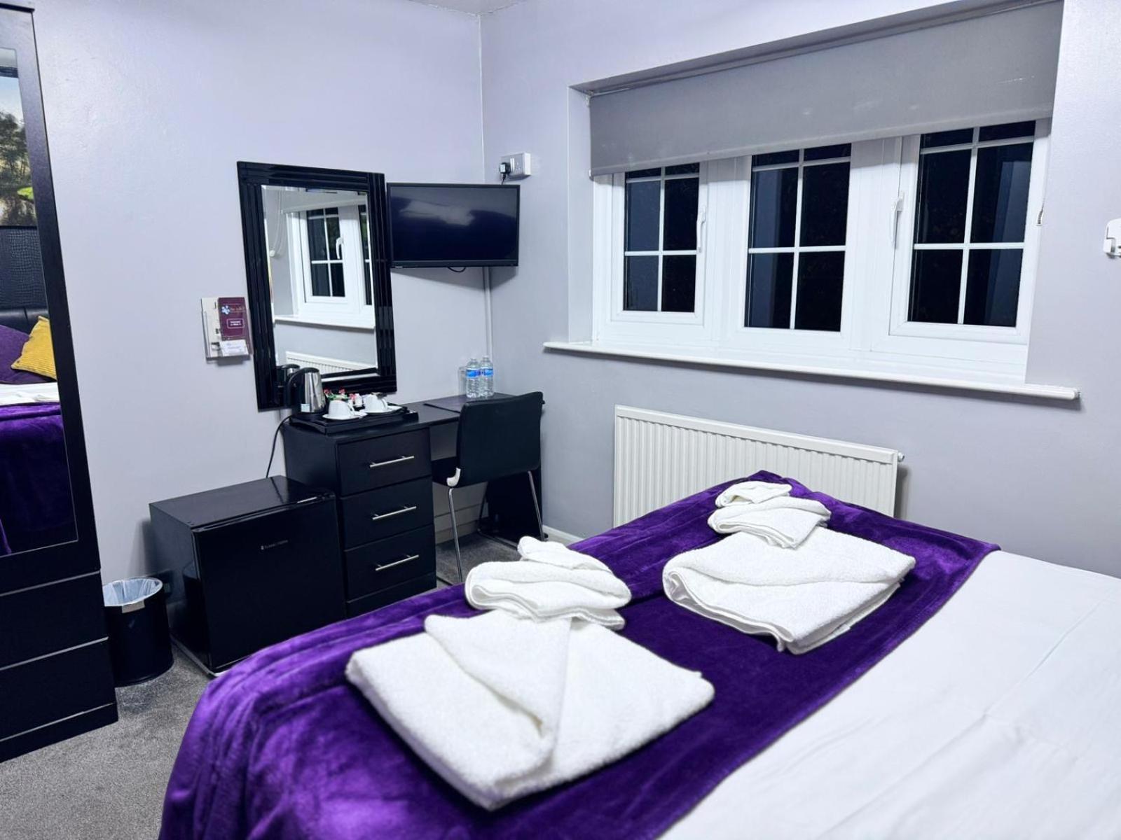 Verve Hotel Bedford Bagian luar foto