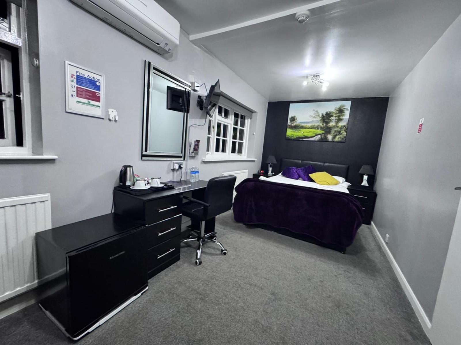 Verve Hotel Bedford Bagian luar foto