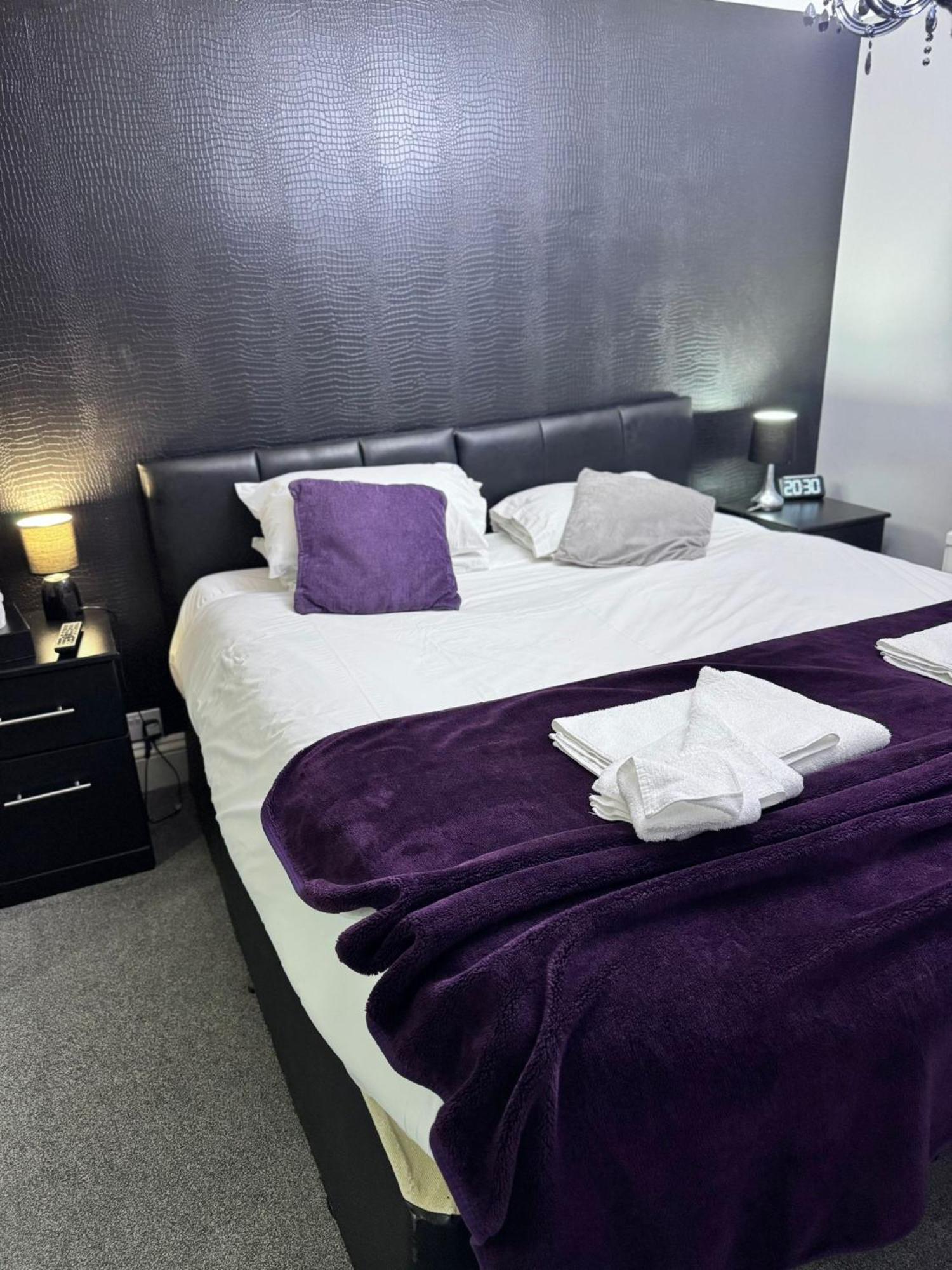 Verve Hotel Bedford Bagian luar foto