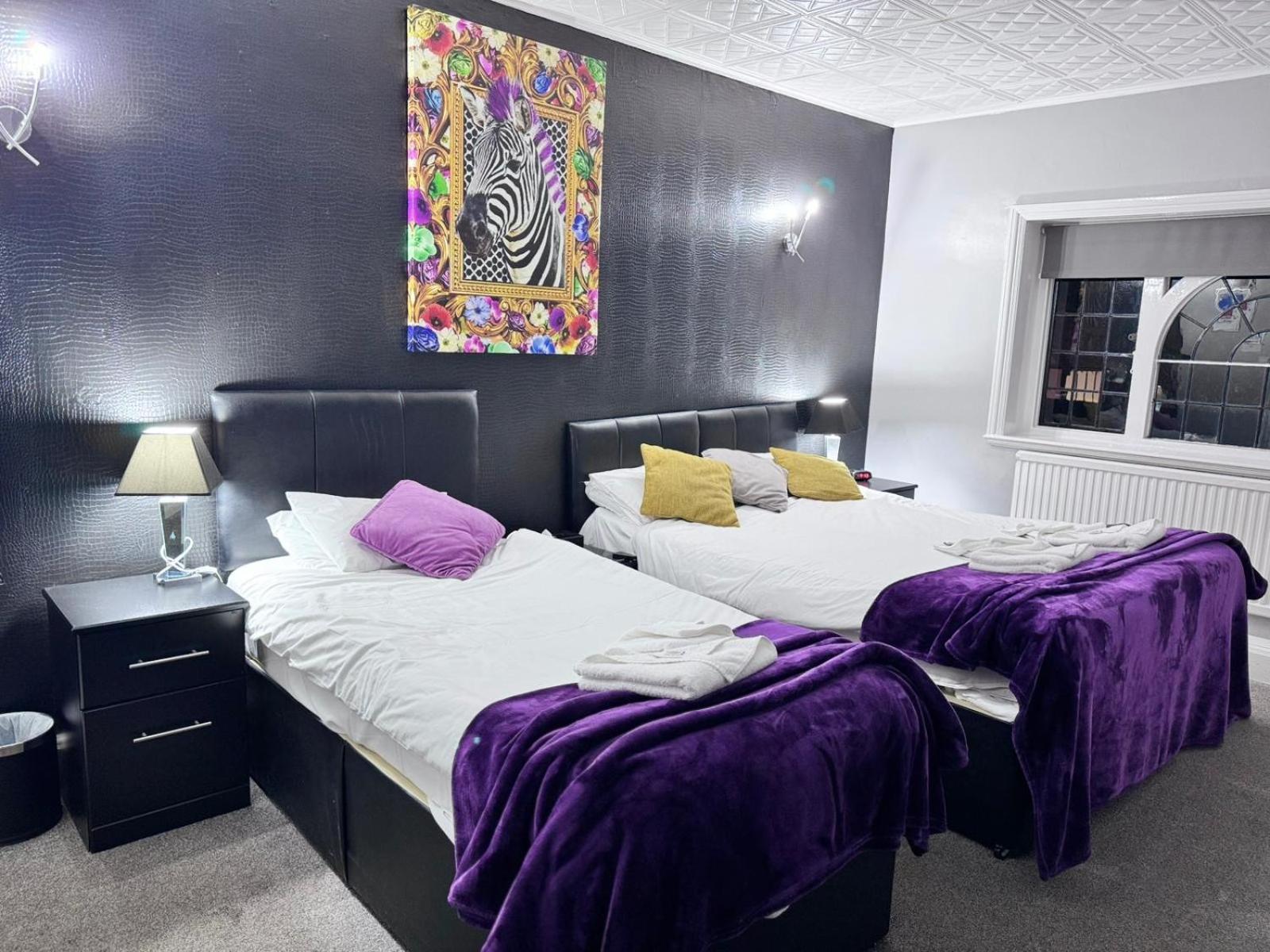 Verve Hotel Bedford Bagian luar foto